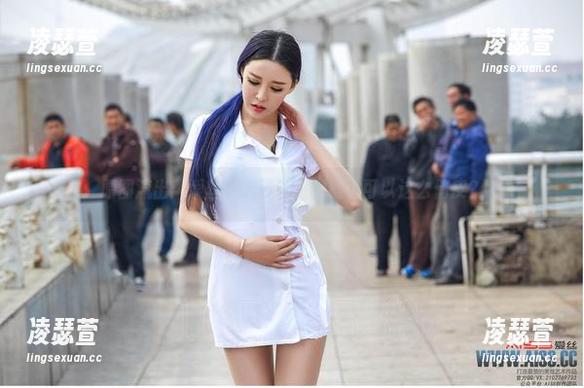 原图流出：爱丝圣诞特辑，驯鹿也可以这么俏皮？