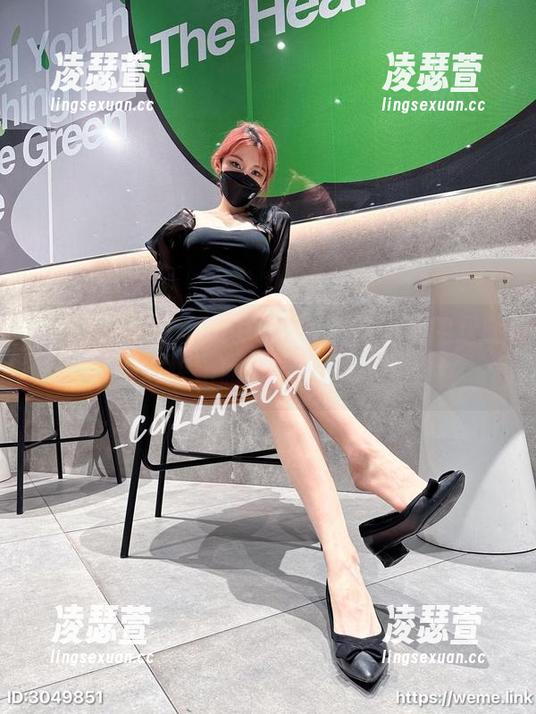 Callmecandy 微密圈 - Callmecandy:原图里的双腿,白嫩得跟奶油似的,谁能顶得住?