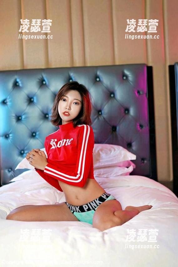 Feilin嗲囡囡 - 当文芮jeninfer的女友变成画面时，原图还是合集，谁受得了？