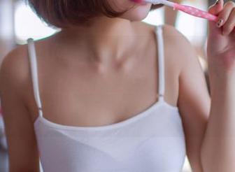 GIRLT果团网 – 带你high翻黄歆苑的蕾丝写真，网盘般的轻松交流，不怕你看不懂！