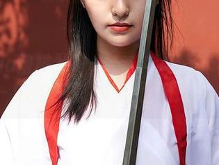 MiiTao蜜桃社 – 木奈奈的万圣节套图——免费获取，别让怪物抢先。