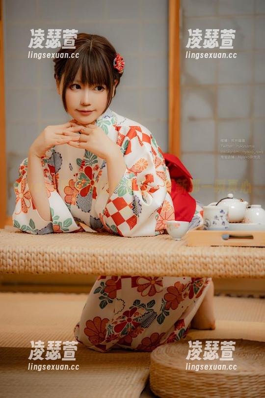 Nyako喵子 Nyako喵子的白丝套图,更新那一瞬真心动!