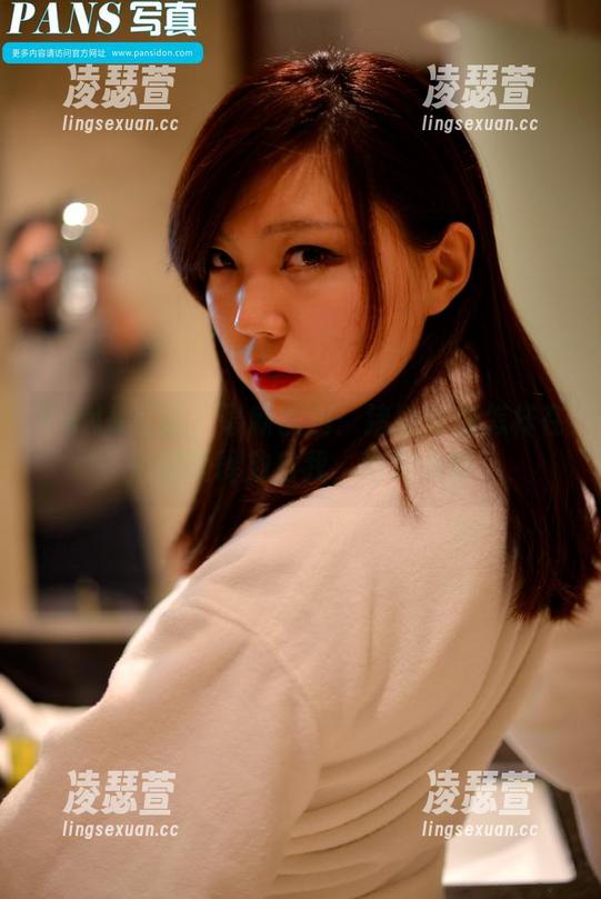 PANS写真-猪猪 PANS写真 - 最新图包:猪猪教你怎样在浴缸里释放自我,泡泡不停