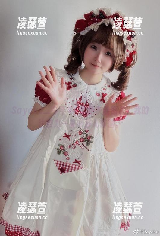 Sayako＿今年4岁的新灰丝图片，我的注意力一直在那儿徘徊。