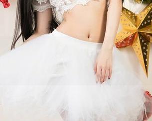 UGirls尤果网 – 手机上滑动着的Pinkbaby图册，剧情到底是想传达什么呢？