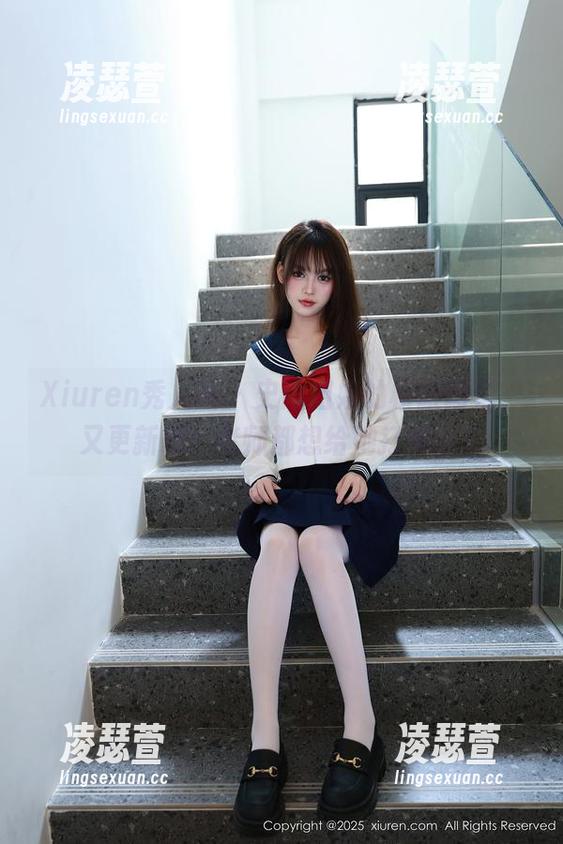 Xiuren秀人网 - 史雨姐姐的校服图集，又更新啦！老师都想给她打满分！
