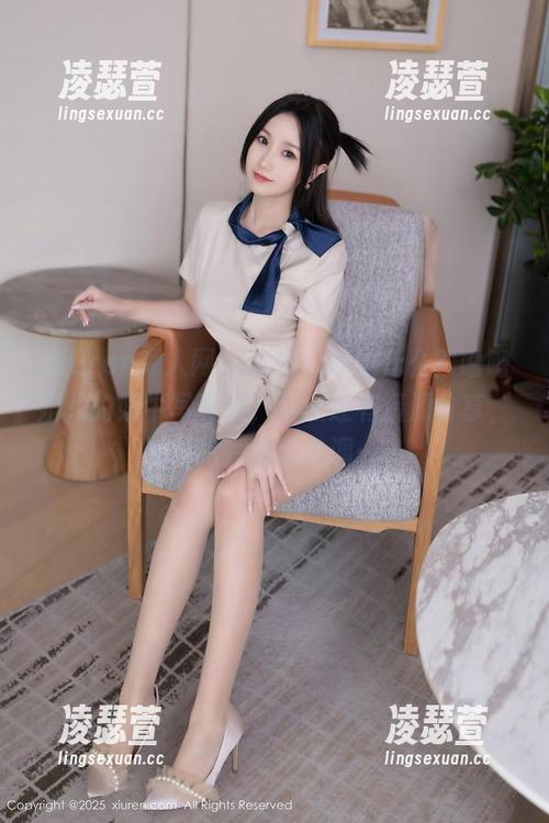 Xiuren秀人网-噜噜妞儿 Xiuren秀人网 - 哇塞,这是什么?噜噜妞儿的奶牛写真集,居然还有资源分享,让我捋捋这个色调……