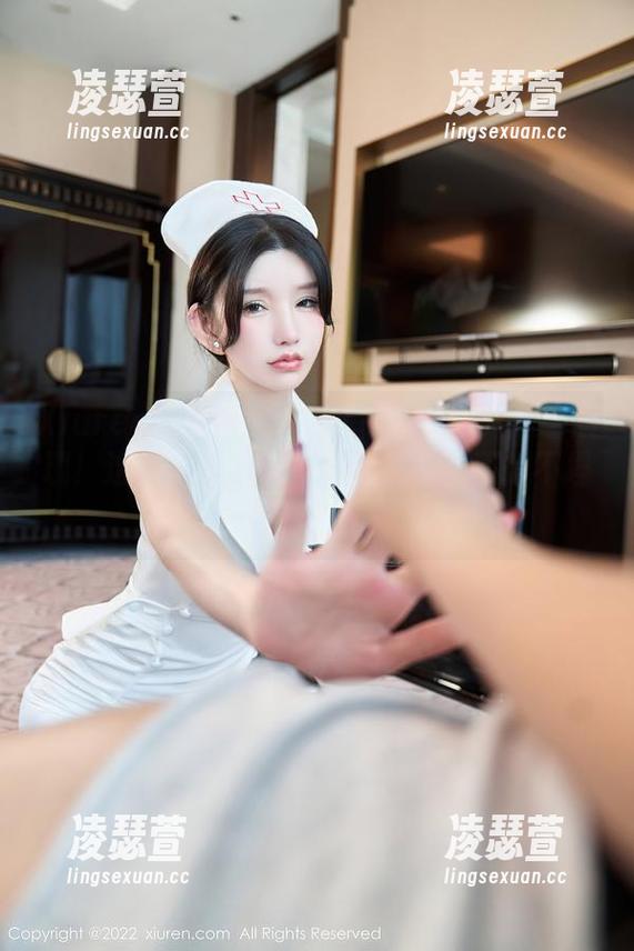 Xiuren秀人网 - 安妮Tess花嫁：原图展现！这样一位新娘，婚礼礼服也不得不埋怨一下！