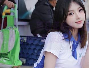 Xiuren秀人网 – 明日花桃桃的全套婚纱写真，敢不敢深挖一下？