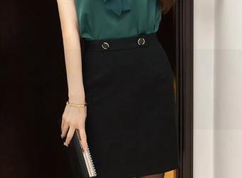 YouMi尤蜜荟 – 当美腿遇上lingyu69，写真分享就是这么简单又撩人！