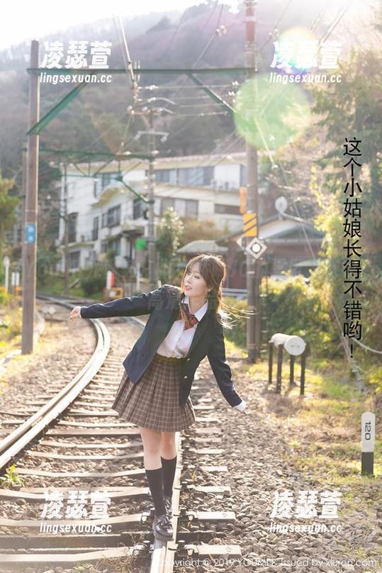 YouMi尤蜜荟-娇喘JC YouMi尤蜜荟 - 婀娜娇喘JC的夏日,泳衣高清作品集