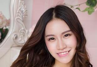 YouWu尤物馆 – 裸足分享，木木hanna又把我们带进了她的另一个角落吗？