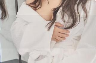 豹纹中的城市女王，Zzyuri教你怎样在高清下载中炫耀！