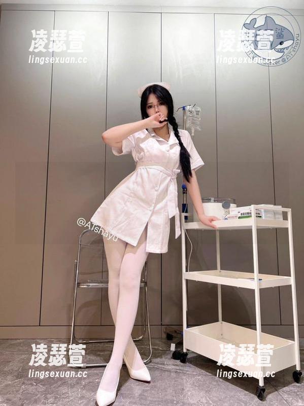 这里是at鲨鱼教室私拍的指南，走心套图带你进入不一样的学习氛围，根本停不下来！
