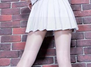 beautyleg – 追踪Leonie短裤的每一个角落，福利就在其中？