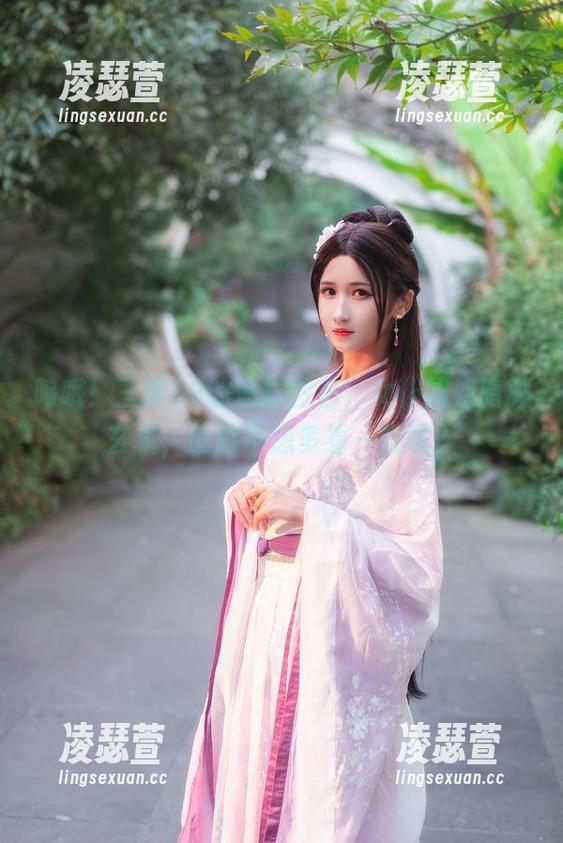 三度69 呜哦!三度69的私拍图包,女仆姐姐暗藏玄机,谁能不想多看一眼呢?