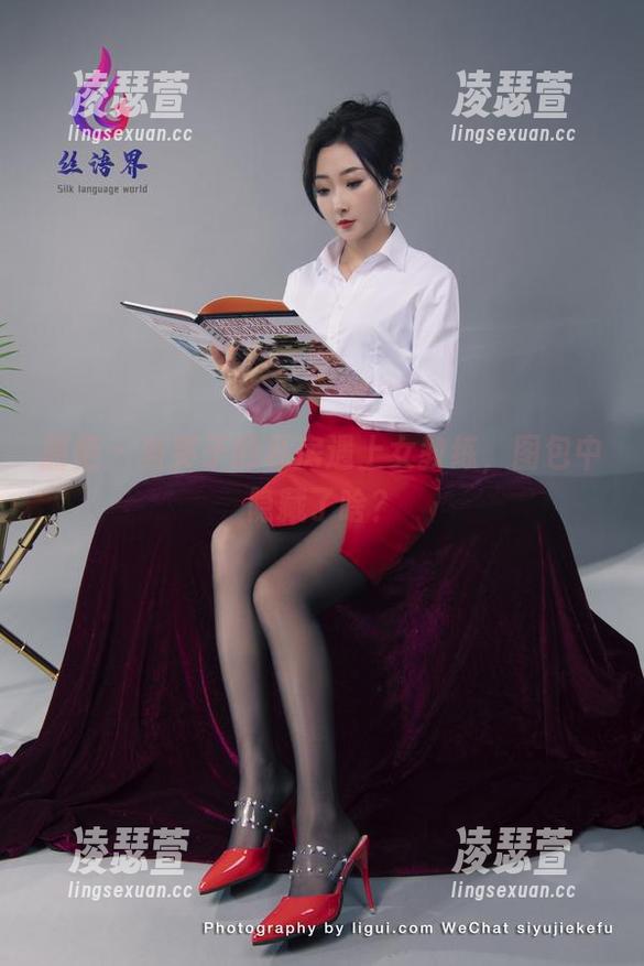 丽柜 - 当英子的私房遇上女教练，图包中隐藏了啥？