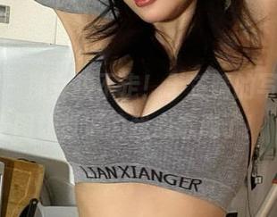 微密圈 – 那女孩不走！于芷晴的写真，原图让苦逼的我心态崩了！