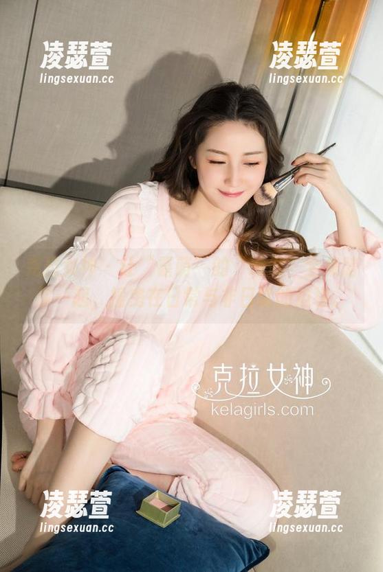 克拉女神 - 让“嘉萌”的“瑜伽”全集陪你一起，摇曳在日常与非日常的边缘。
