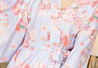 克拉女神 – 珊珊的制服套图，分享到哪儿都不会丢人，但是…你们在想什么？