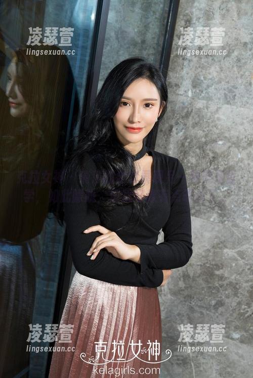 克拉女神-瑞莎 克拉女神 - 瑞莎的全套展现另一种美足哲学,如此朦胧,但我好像有点明白了。