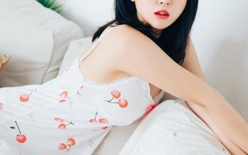 宋哈娜(송하나)的最新可爱之作，要是有嘴，可以给她一个“咕咕赞”！