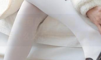 少女秩序 – 鹿可的清纯套图，似乎在邀请点什么又不小心让人害羞