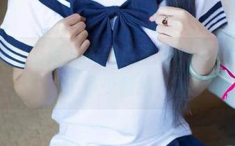尤果网 – 王瑞儿的黑白写真，一组图里藏了多少情绪？
