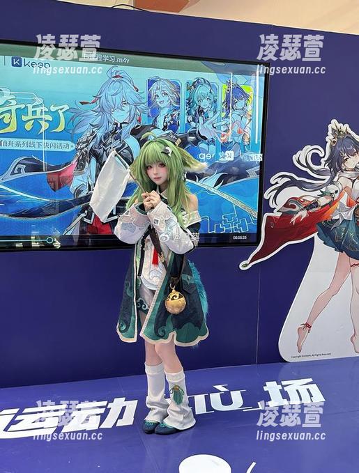嶋葵 嶋葵和她的女友作品,那种可以让人脑补无数情节的画风,太上头了。