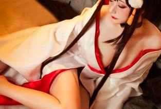 作品里的女孩们，念念_D大姐，她们到底在想什么啊？