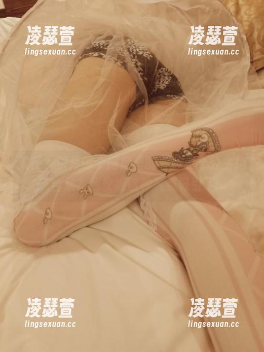 天使？那是哪个网盘里的“想要个公主抱”合集？我快被这种气氛吸引了...