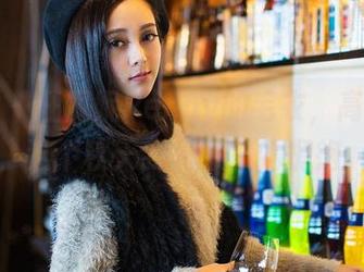 推女神 – 汪佩妮Penny的毛衣，高清分享，这个秋天我只想被她拥抱。