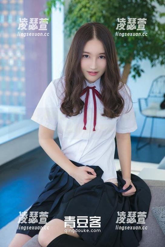 推女神-王语纯 推女神 - 在线欣赏!王语纯的原图里,全新定义丝袜的迷思啊。