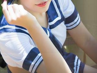推女神 – 从定制到展示——黄歆苑chobits的女孩们如何打破常规的图片游戏。
