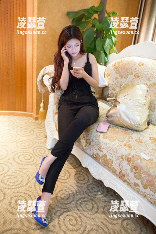 推女郎 - 易阳“白色”合集：下载特此提醒，切勿轻易透视内心！