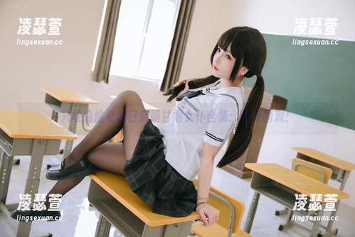 日奈娇 只敢偷偷看的日奈娇甘雨女仆合集:快来围观!