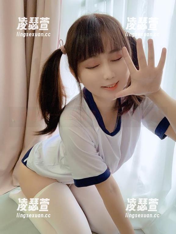 是依酱吖——丝袜合集，看完想下载吗？