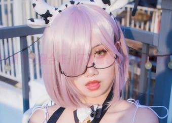 末夜787超赞美腿合集：不满意看人家腿我也没办法！