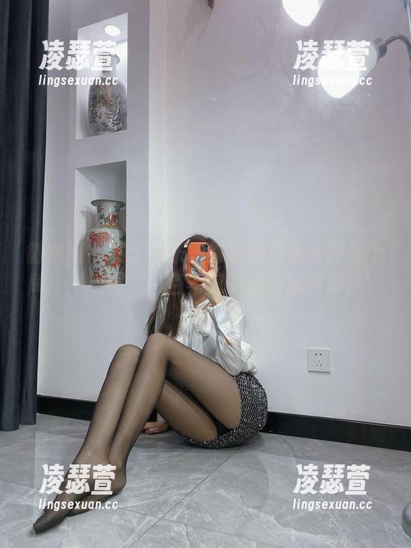 杨大乐乐很靠谱 微密圈 - 杨大乐乐很靠谱的白色套图标个牌:‘看吧,白色不只有奶和冰淇淋!’