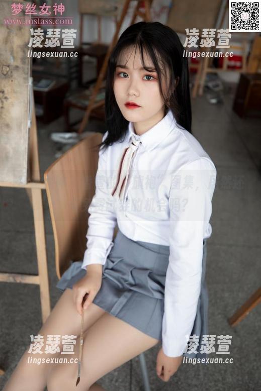 梦丝女神 - 香萱的“旗袍”图集，居然还有免费试穿的机会吗？