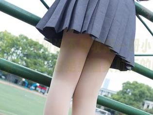森萝财团 – 试问谁不想收藏一册小满高清写真集？冬天也是要温柔航行的嘛！