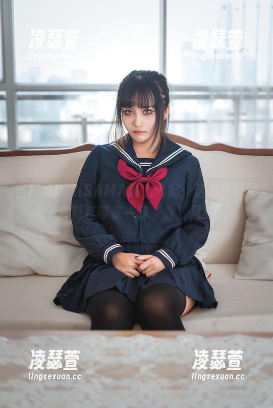 洛璃LoLiSAMA 当洛璃LoLiSAMA遇上贵妃,这组精选图片简直带来一阵‘喜’风!