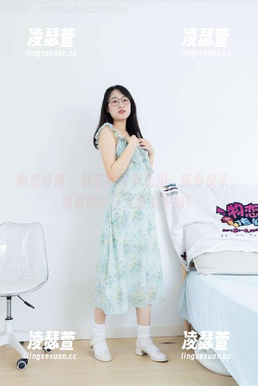 物恋传媒-菜菜 物恋传媒 - 菜菜的四季私拍:新春快乐,厚厚的段子准备妥妥的!