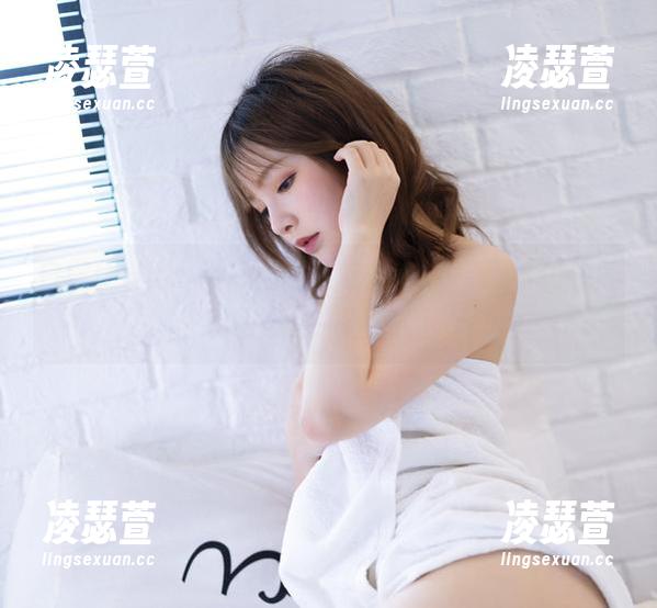 白露Bululu 白露Bululu甜心图包,自拍一发,懒得化妆的我已窥得一丝妩媚。