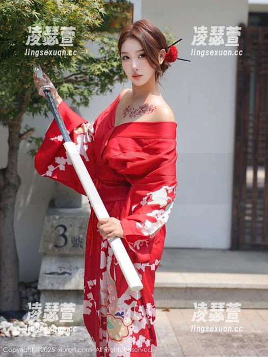 秀人网-月野兔美妞 秀人网 - 在线瘫坐在月野兔美妞的甜心合集里,有那么点小被虐的快感