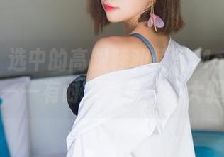 秀人网 – 选中的高跟鞋和葛征Model的姿态——有时候简单就很大胆。