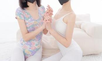 紧急企划 – 小恩写真中的天使形象，在线可还真扎心啊