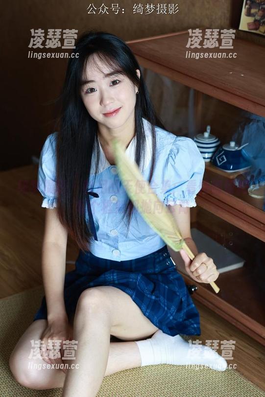 绮梦摄影 - 秋月的天使合集：看她如何把每个框架都抛向云霄