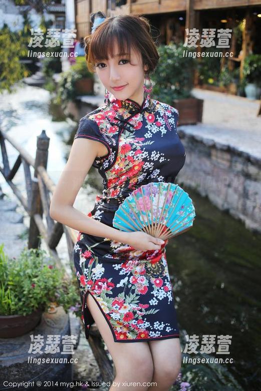 美媛馆-糯美子Mini 美媛馆 - 油亮,看糯美子Mini如何把光泽玩得花样繁多!