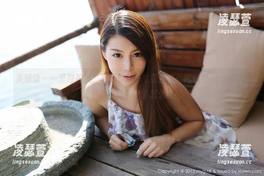 美媛馆 - …坚持拍照，直到最后一寸露出来：陈怡曼coco的裤里丝高清图集。你怎么看？